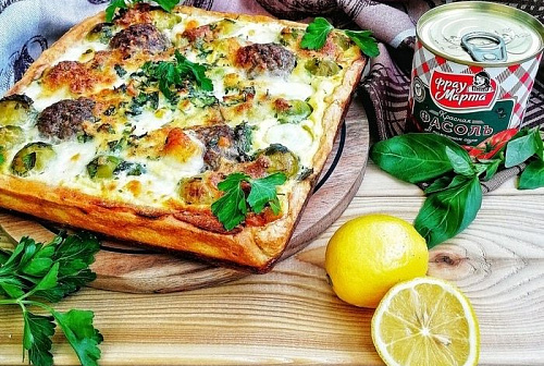 Киш с фаршем и овощами