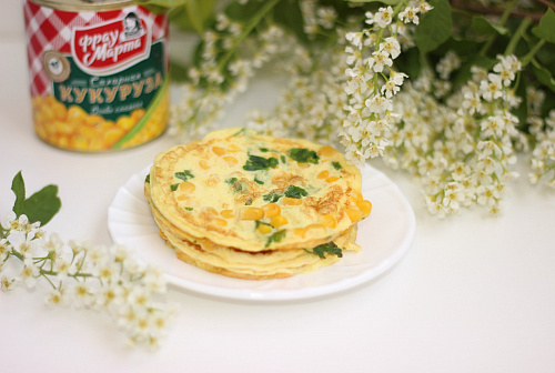  Омлет с кукурузой и петрушкой
